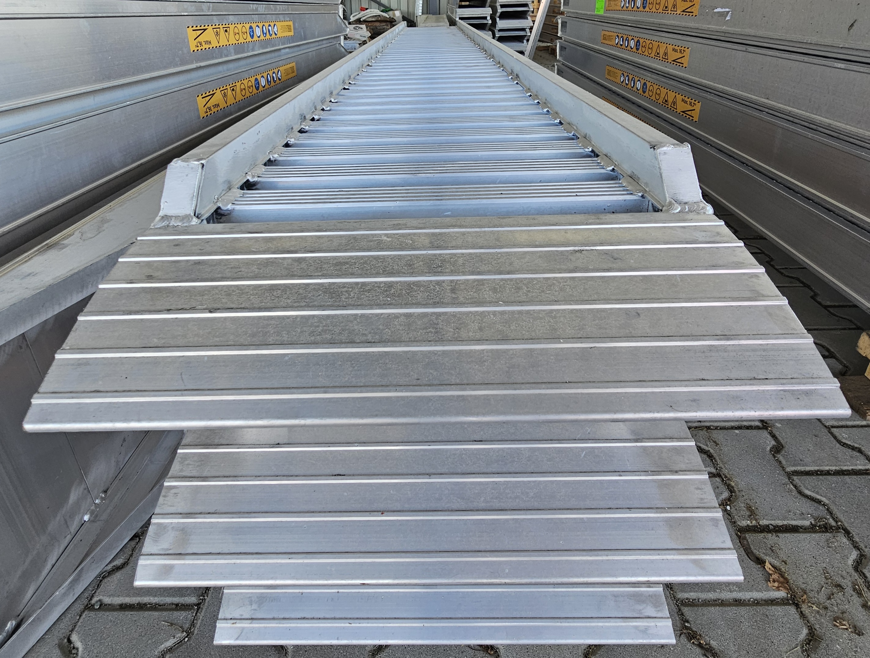 Регулируема Рампа